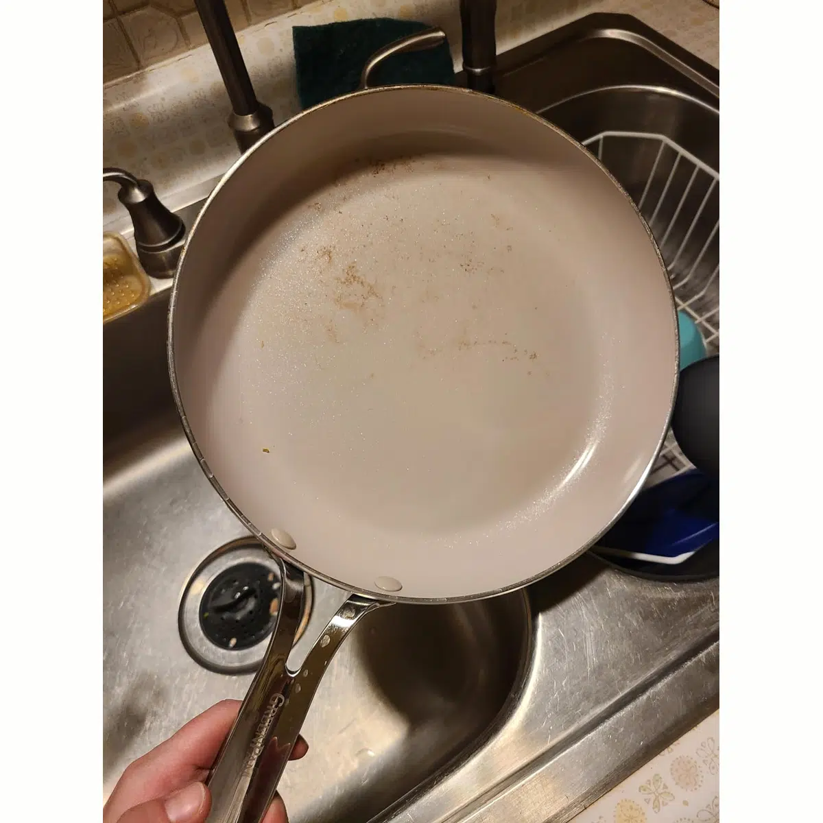 Solid pans