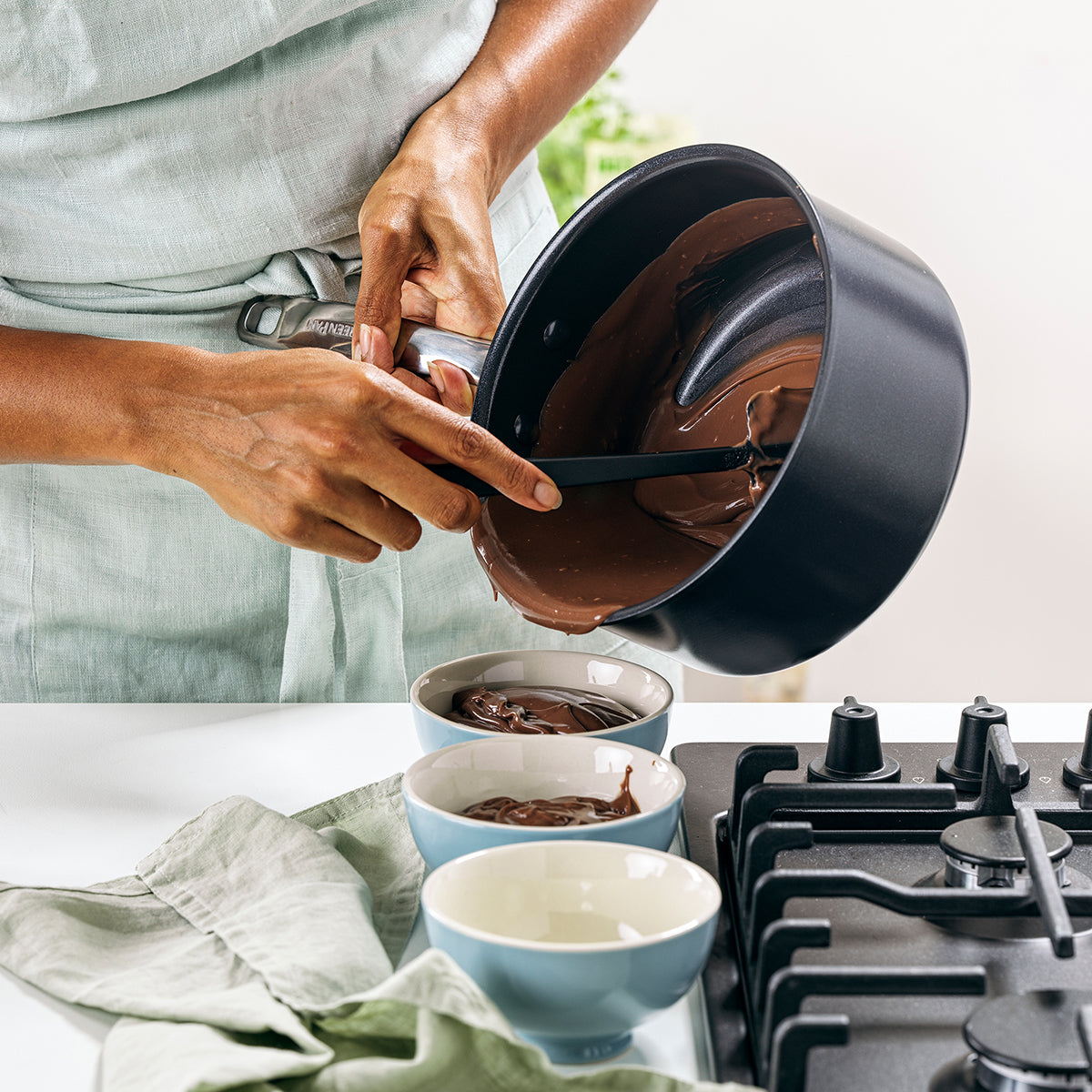 GreenPan Chatham Black Ceramic Nonstick 5-Piece Cookware Set