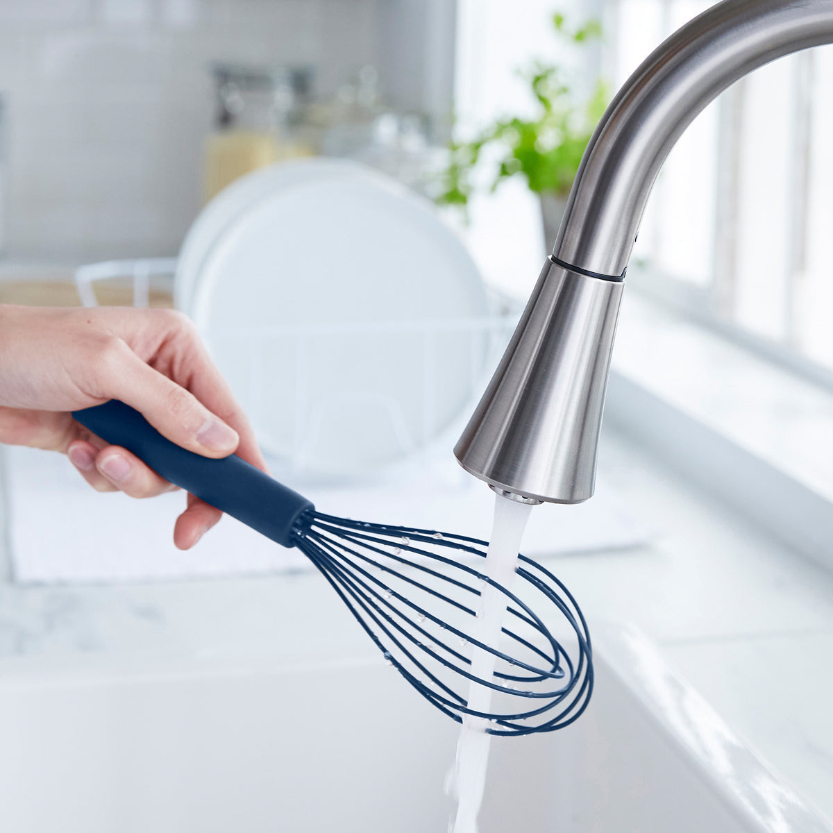 GreenPan Platinum Silicone Whisk – Navy