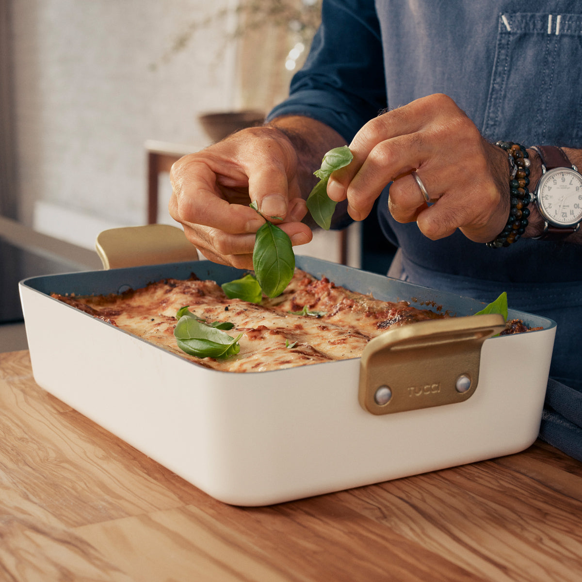 Stanley Tucci™ Ceramic Nonstick Lasagna Pan – Carrara White