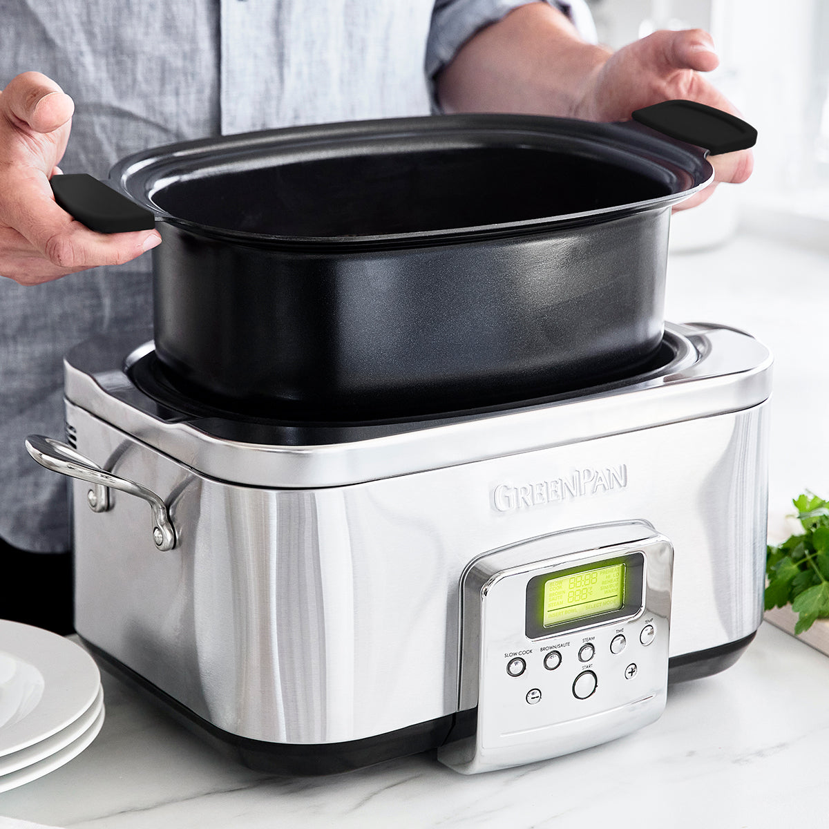 Elite 6-Quart Slow Cooker — Premiere Stainless Steel