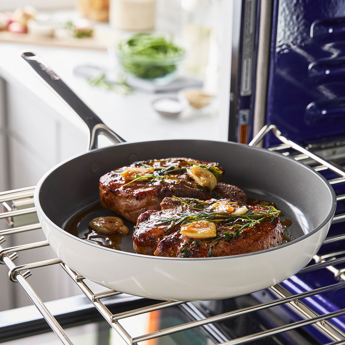 GreenPan GP5 Colors Ceramic Nonstick 11-Piece Cookware Set with Mirror Handles - Cloud Cream