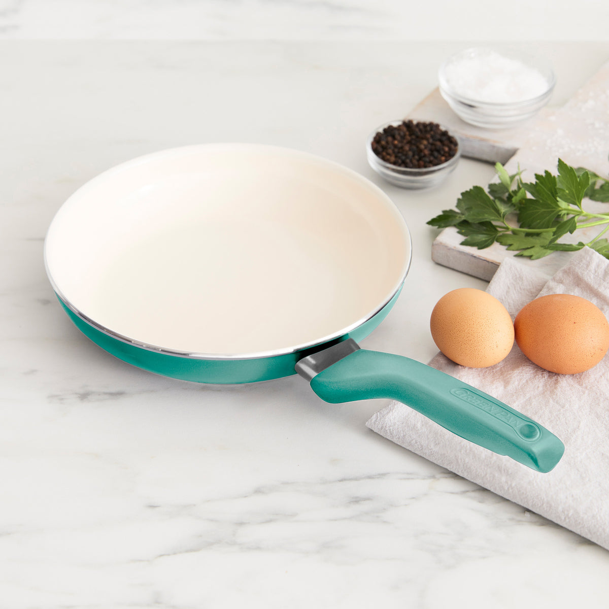 GreenPan Rio Ceramic Nonstick 8" Frypan with Silicone Spatula, Turquoise