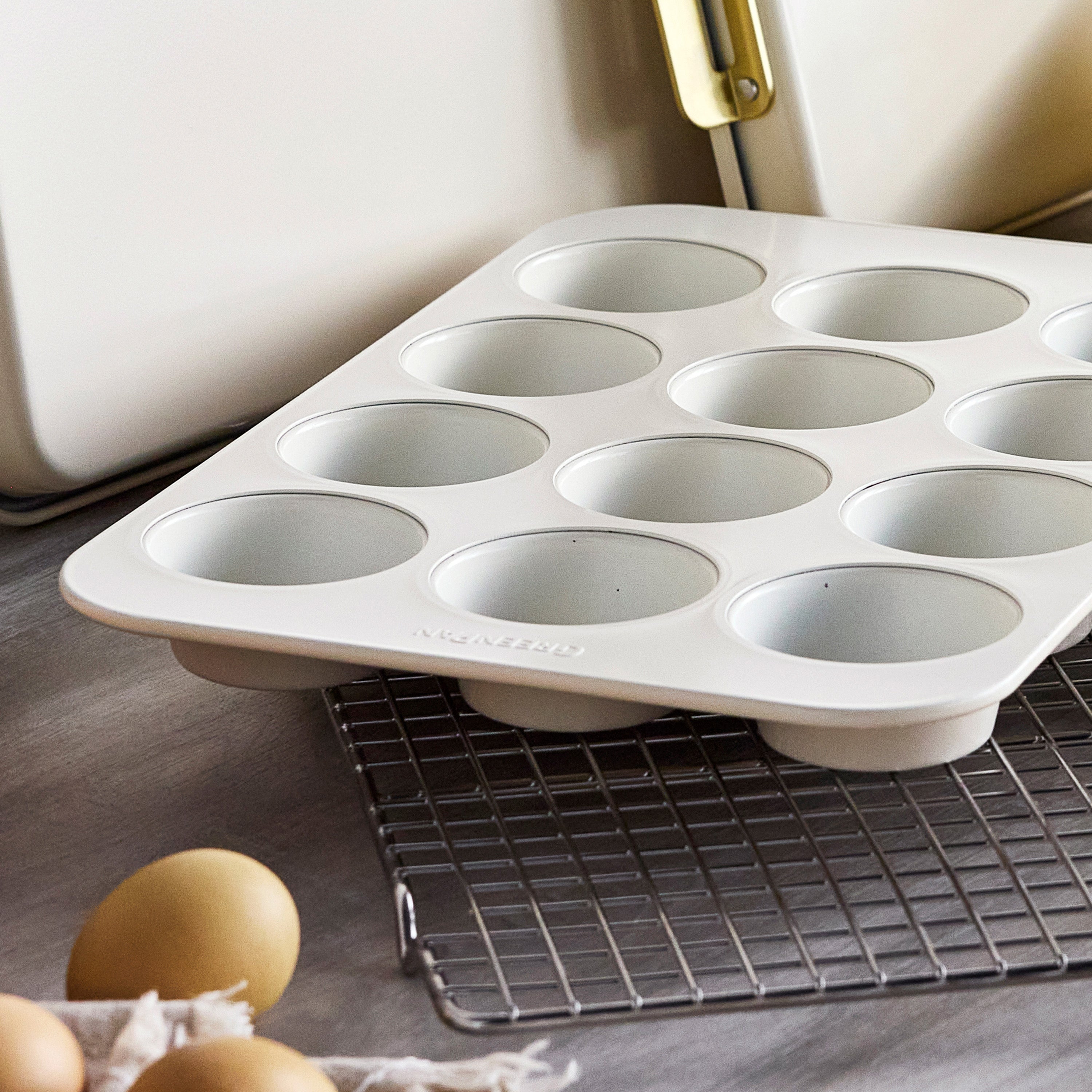 GreenPan Reserve Bakeware 12-Cup Muffin Pan, Cream