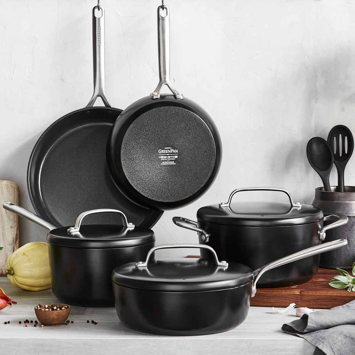 GreenPan GP5 Infinite8 Ceramic Nonstick 11-Piece Cookware Set, Black
