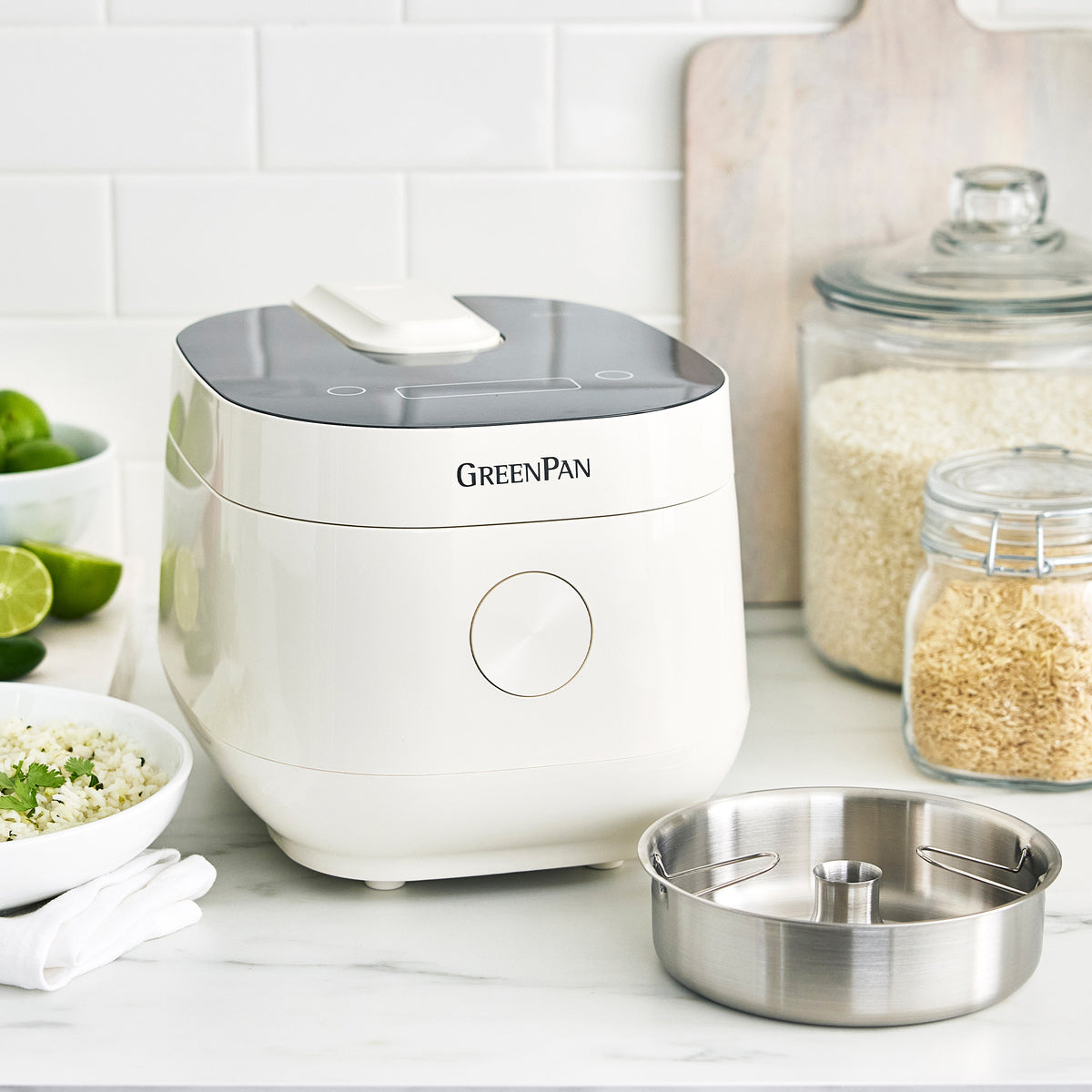 Bistro 8-Cup Carb-Reducing Rice Cooker in Cloud Cream