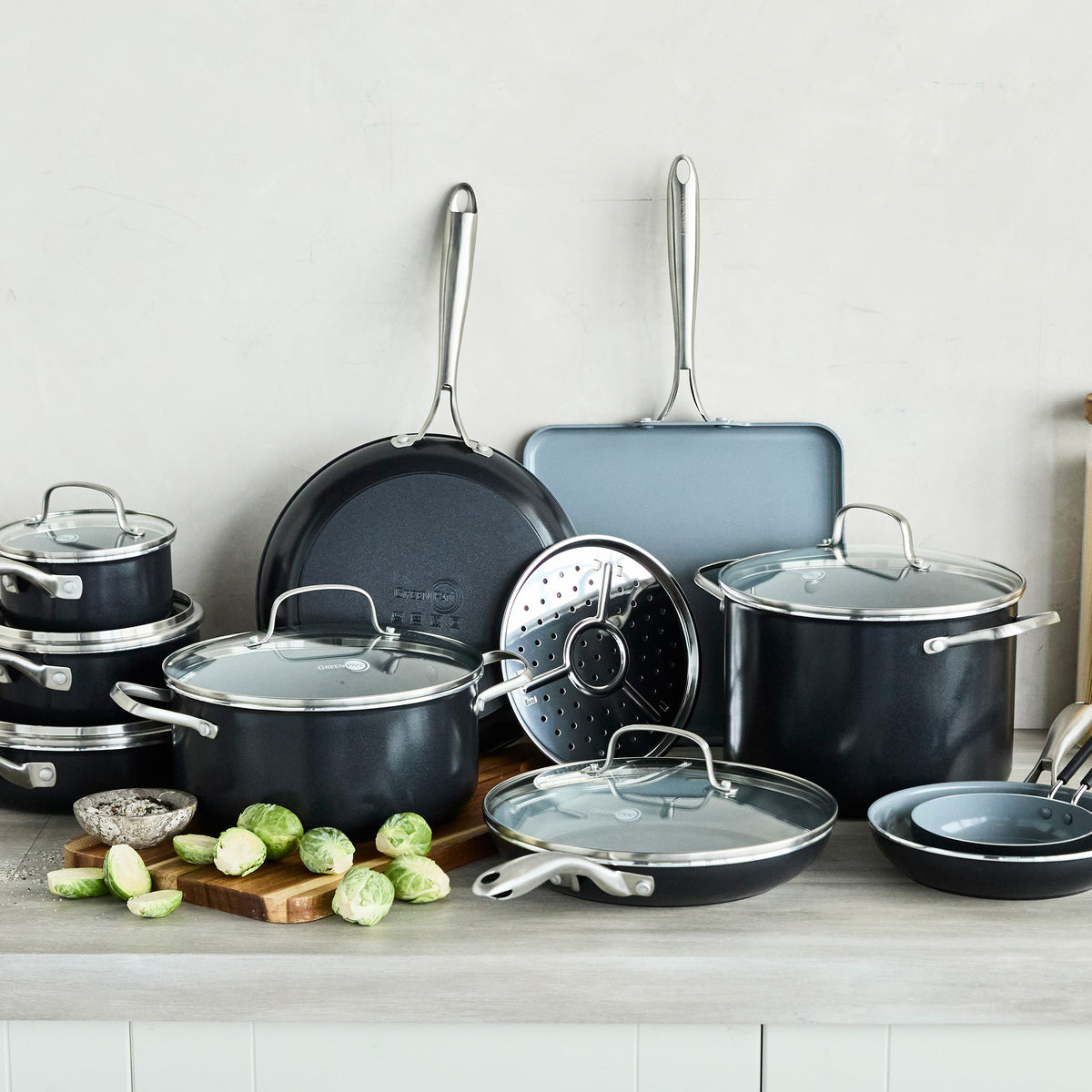 GreenPan Swift Ceramic Nonstick 17-Piece Cookware Set