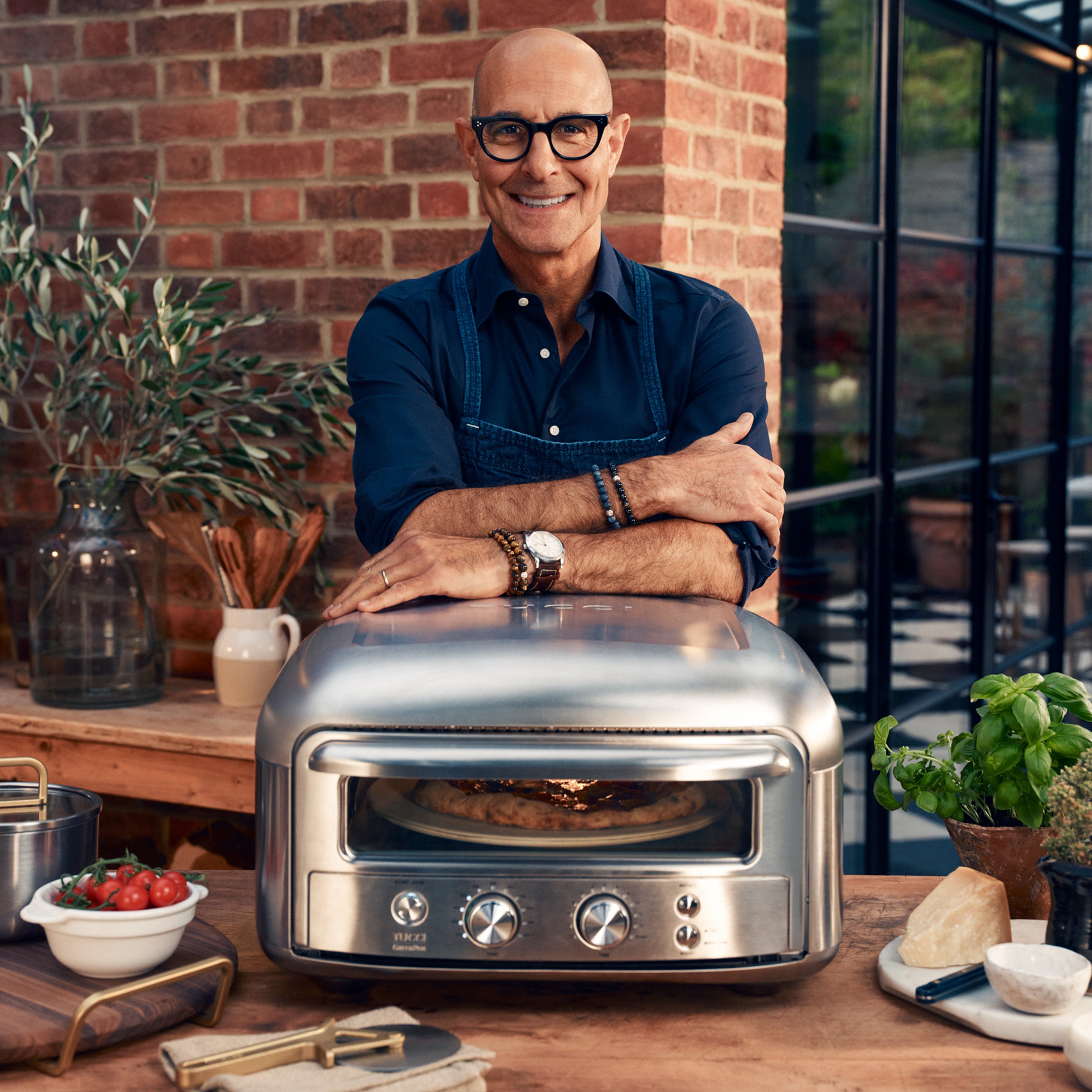 Stanley Tucci™ Indoor and Outdoor Pizza Oven – Stainless Steel