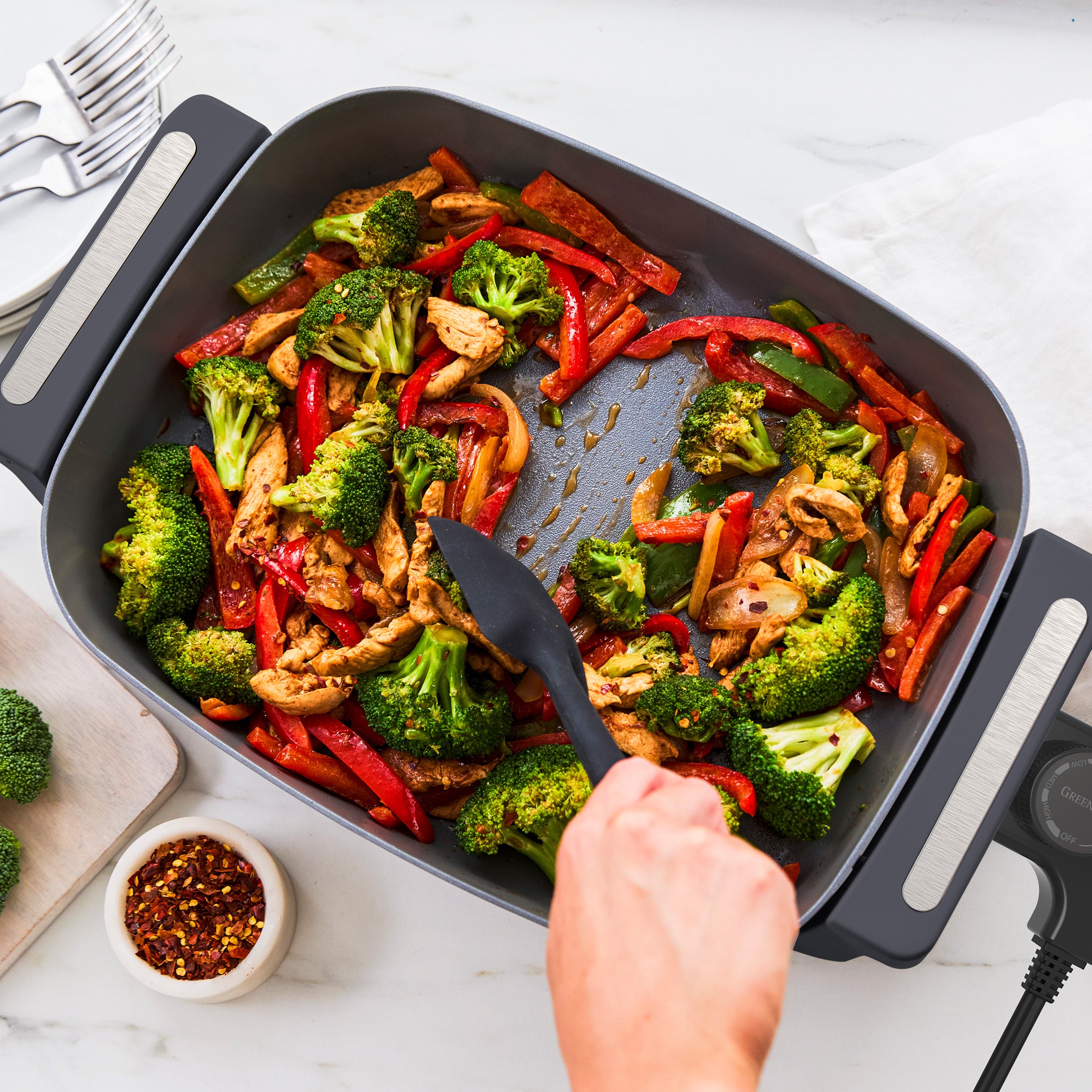 GreenPan 7-Quart Advanced Skillet – Graphite