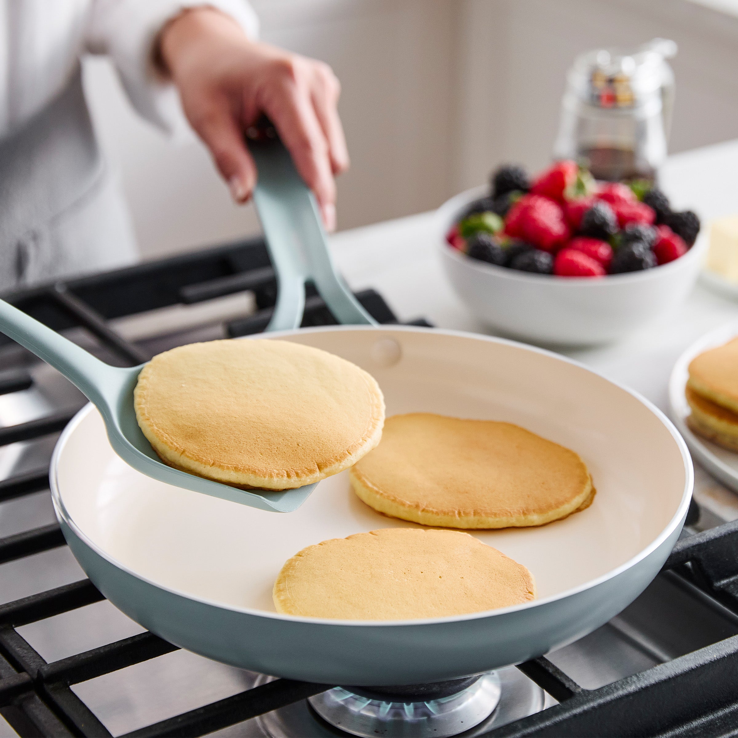 GreenPan Nova Gallery Ceramic Nonstick 10-Piece Cookware Set, Coastline