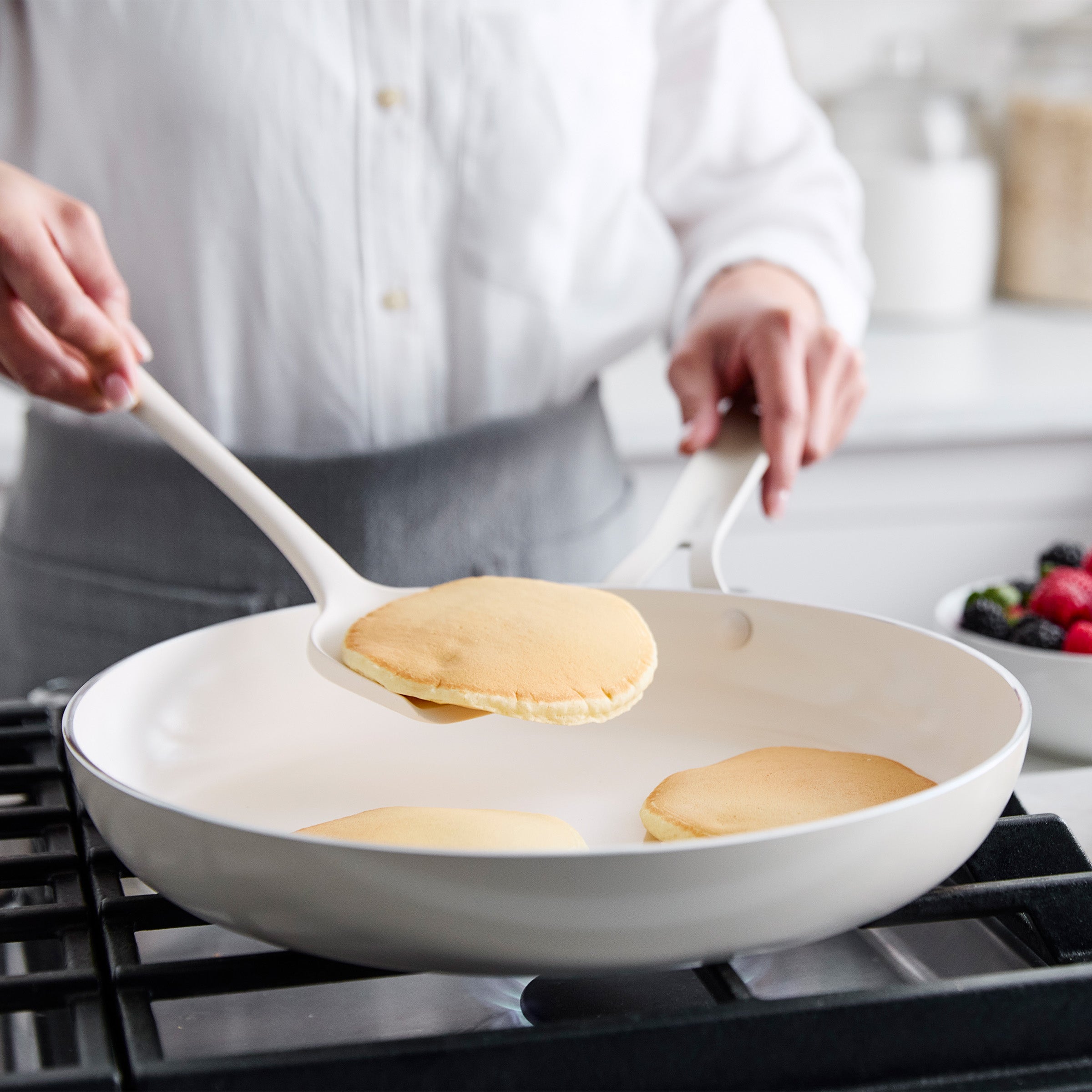 GreenPan Nova Gallery 10-Piece Ceramic Nonstick Cookware Set – Cream