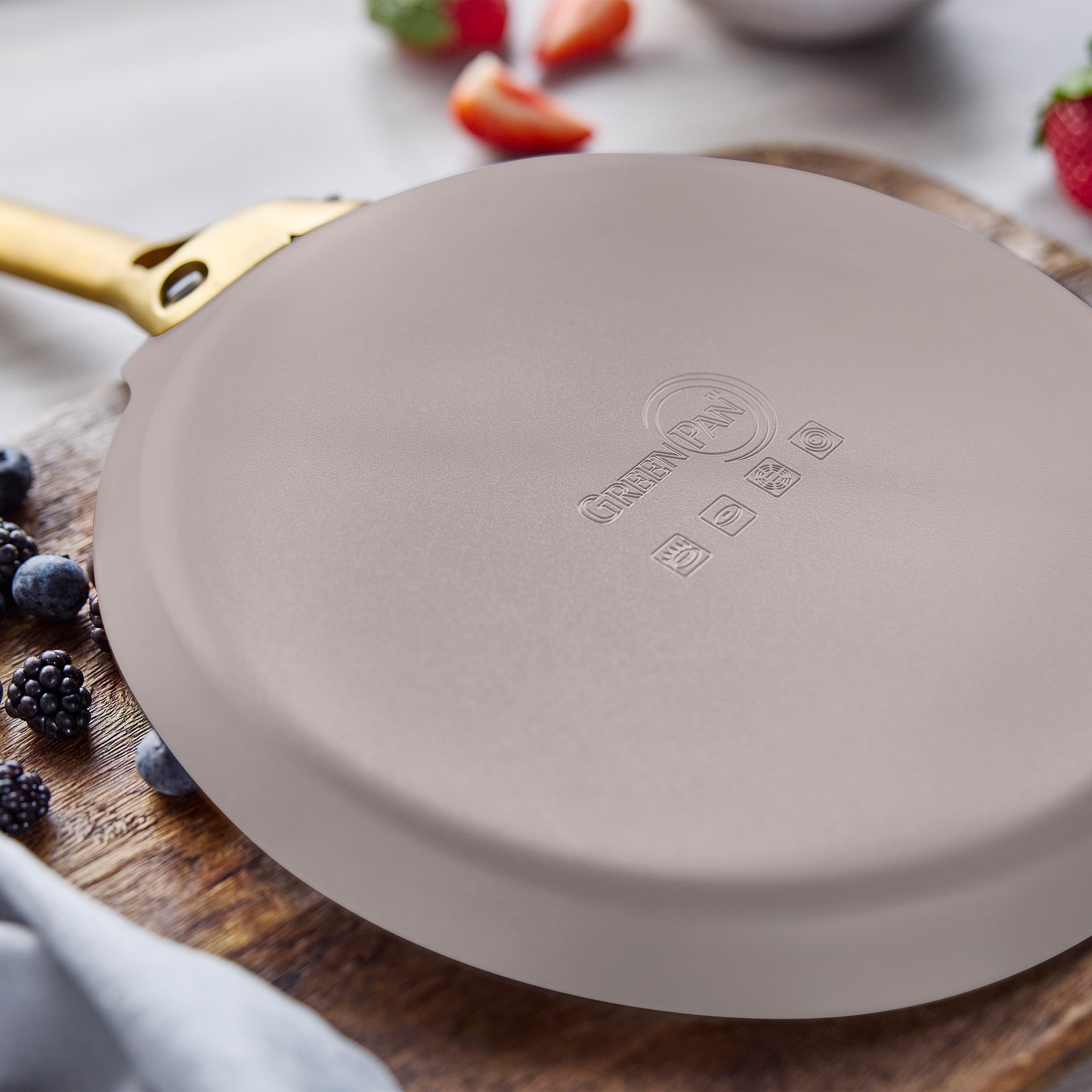 GreenPan Reserve Pro Ceramic Nonstick 10" Crepe Pan | Oyster