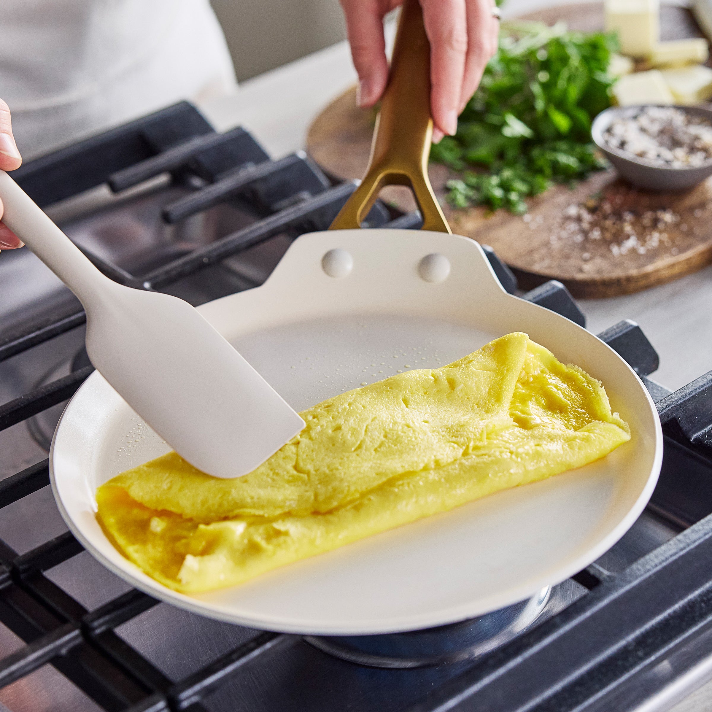 GreenPan Reserve Pro Ceramic Nonstick 10" Crepe Pan | Cream
