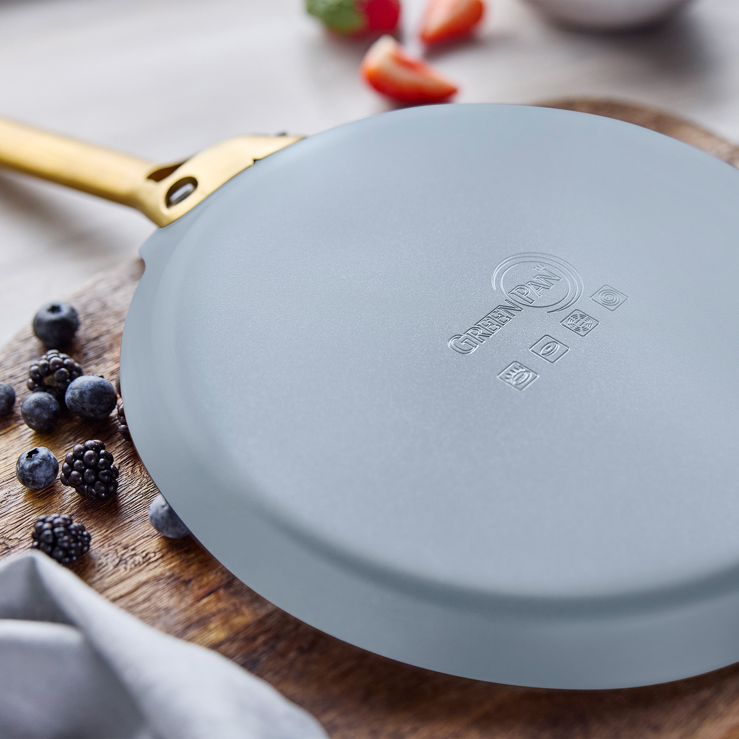 GreenPan Reserve Pro Ceramic Nonstick 10" Crepe Pan | Glacier